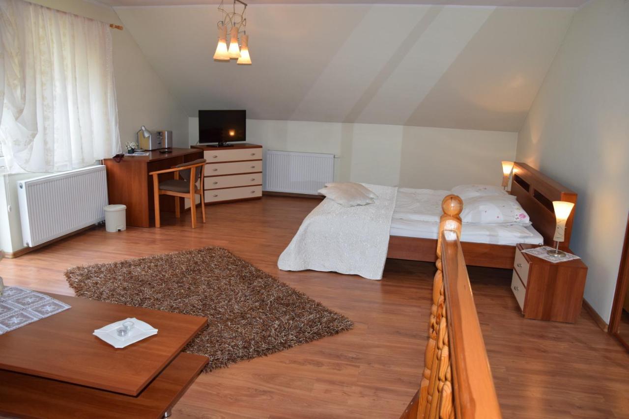 Inter-Bar-Motel Nowe Marzy Buitenkant foto