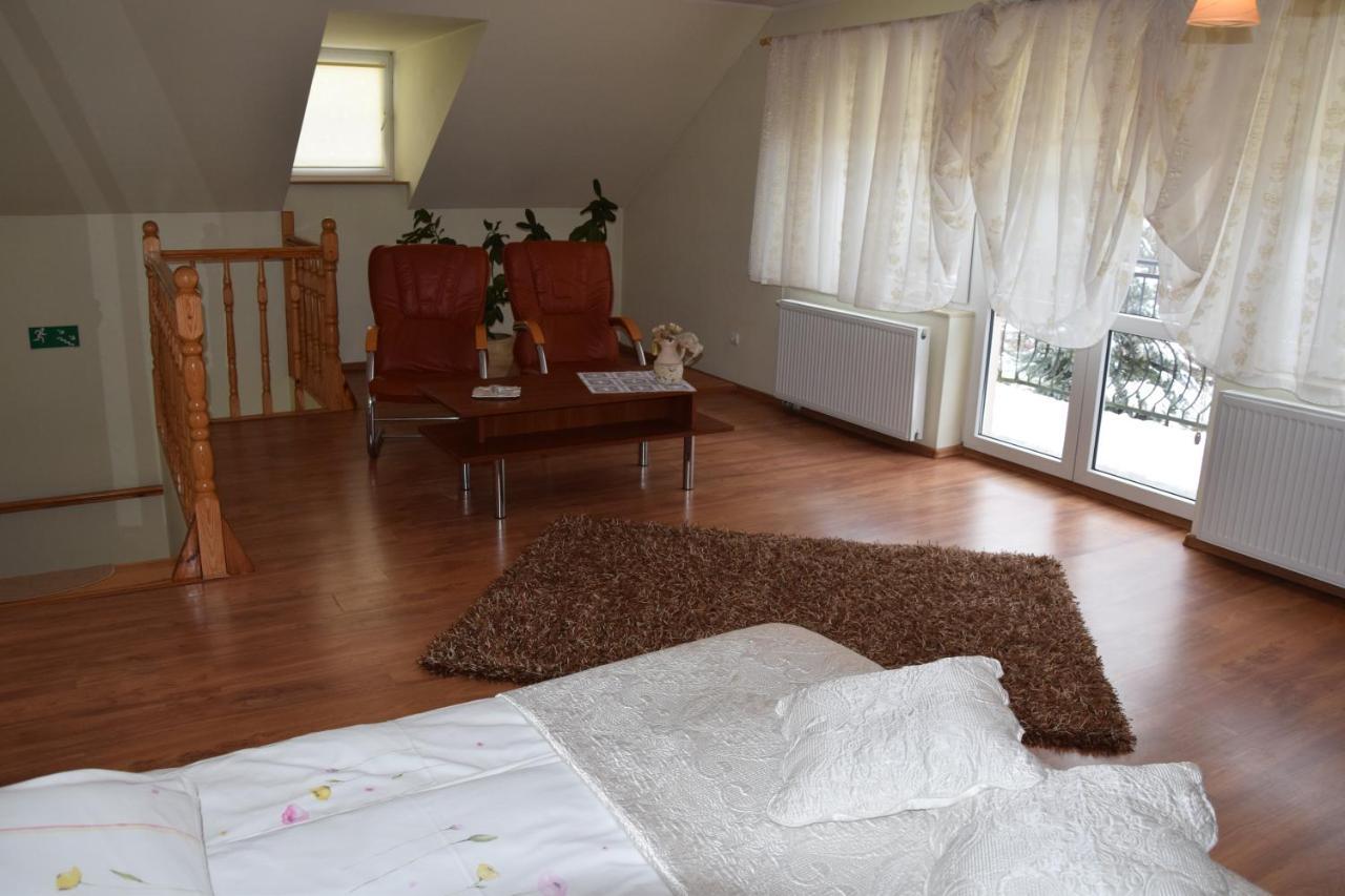 Inter-Bar-Motel Nowe Marzy Buitenkant foto