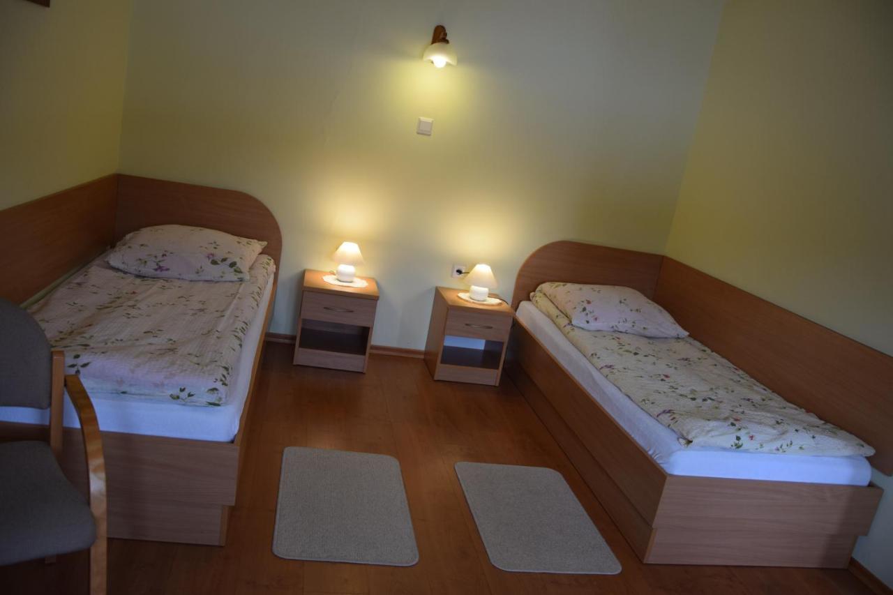 Inter-Bar-Motel Nowe Marzy Buitenkant foto