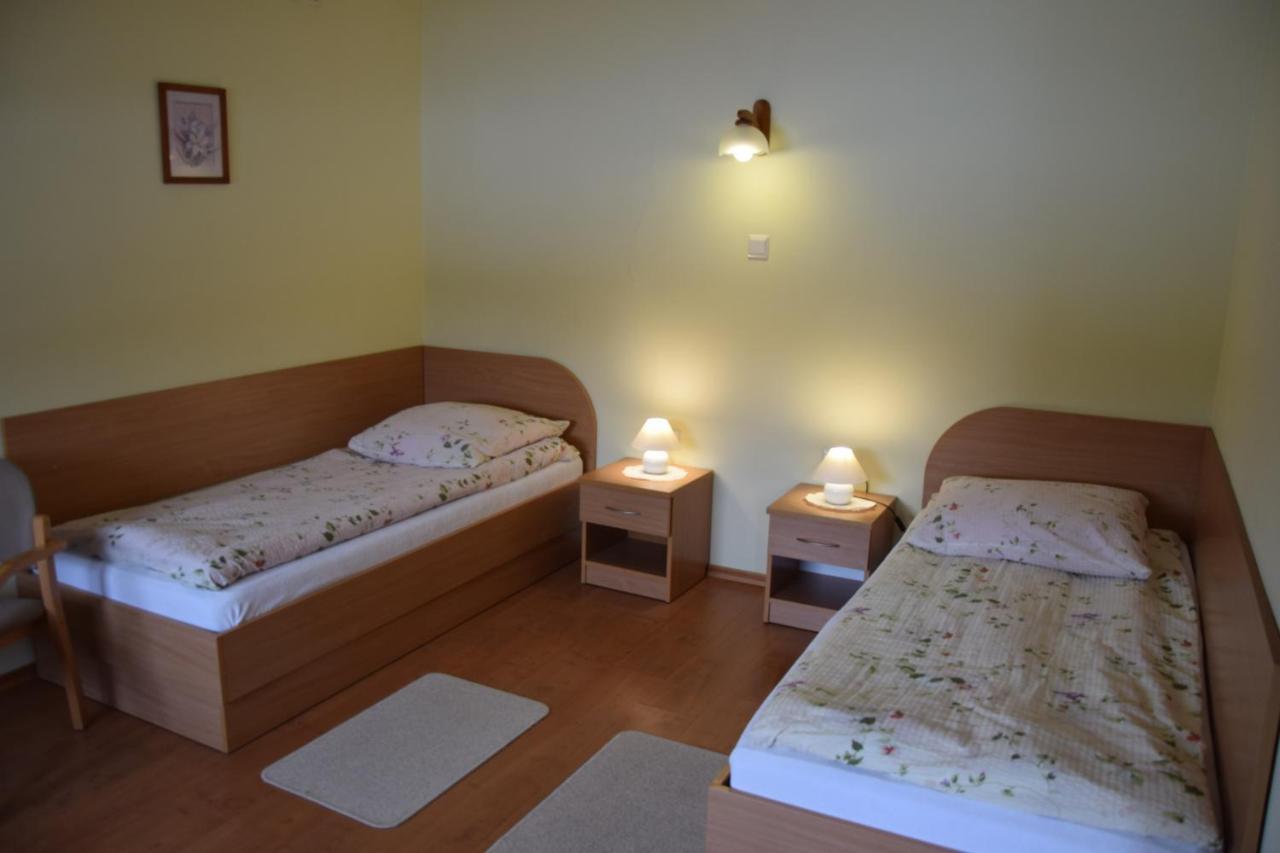 Inter-Bar-Motel Nowe Marzy Buitenkant foto