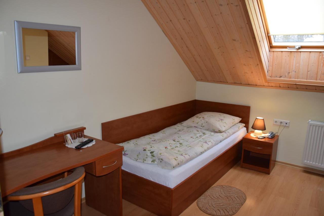 Inter-Bar-Motel Nowe Marzy Buitenkant foto